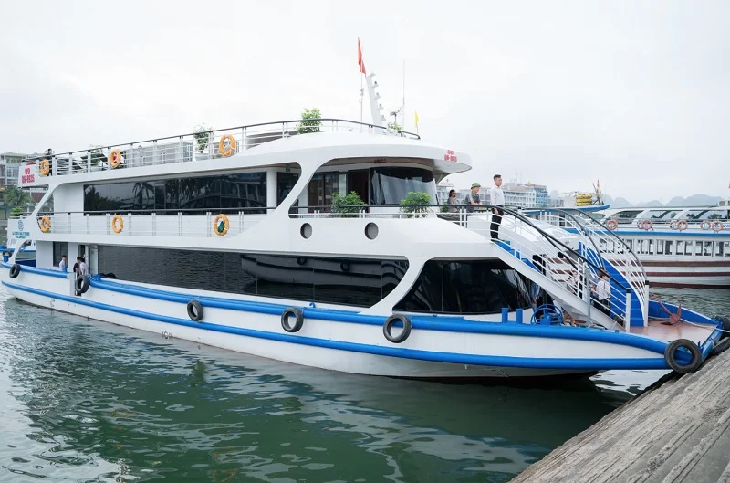 Tour Du Thuyền Hạ Long 1 Ngày